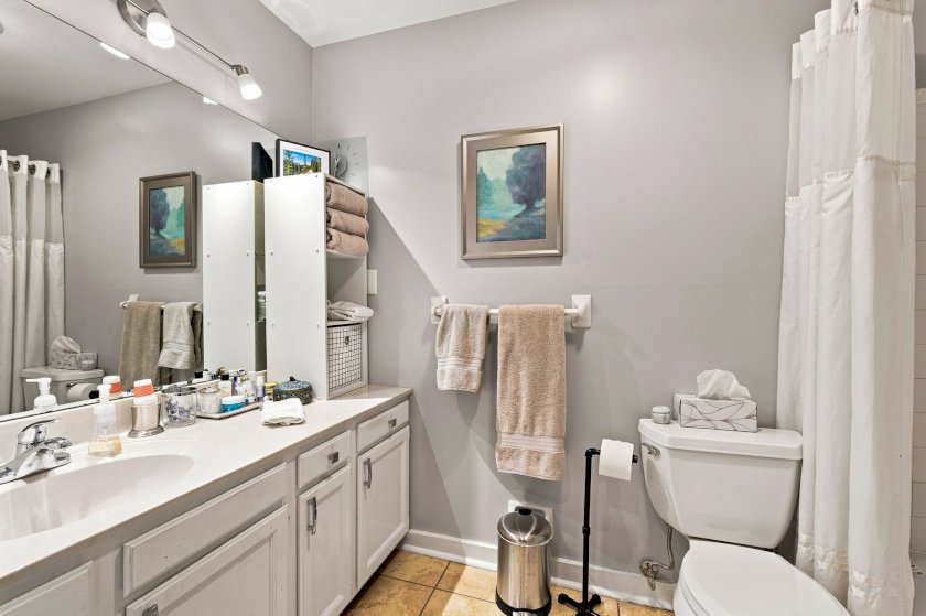 412 Liberty Hl Apt 1D