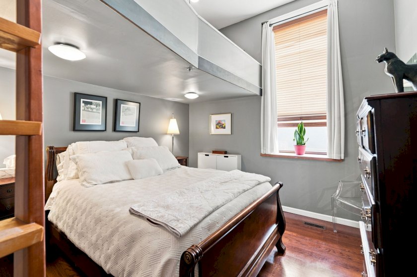 412 Liberty Hl Apt 1D