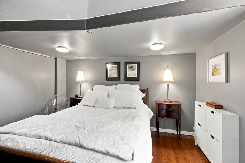 412 Liberty Hl Apt 1D