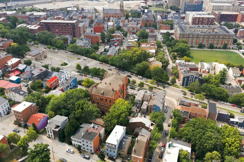 412 Liberty Hl Apt 1D