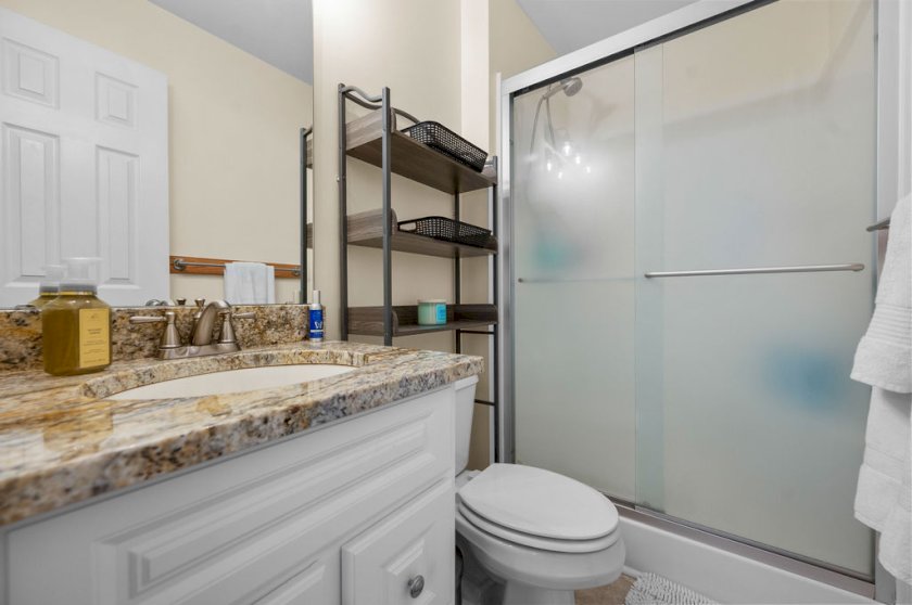 1083 Breckenridge Ln