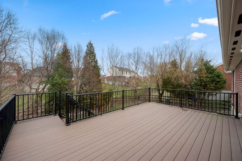 1083 Breckenridge Ln