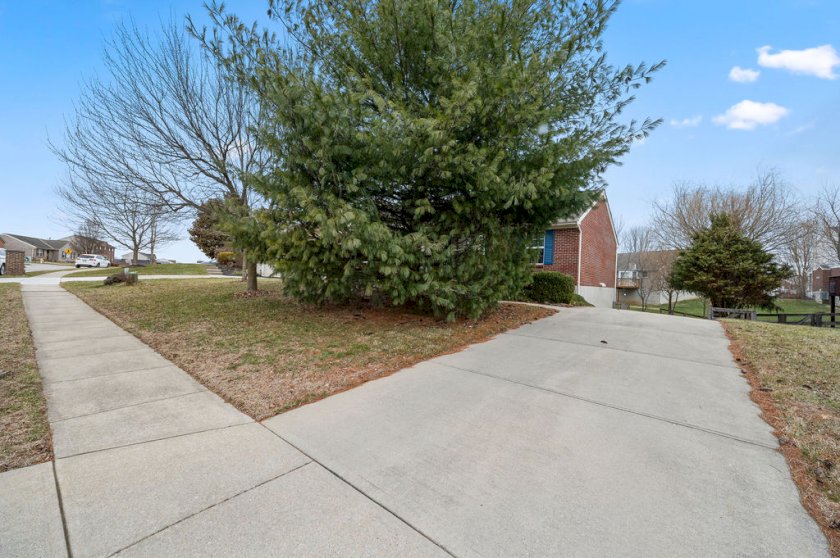 1083 Breckenridge Ln