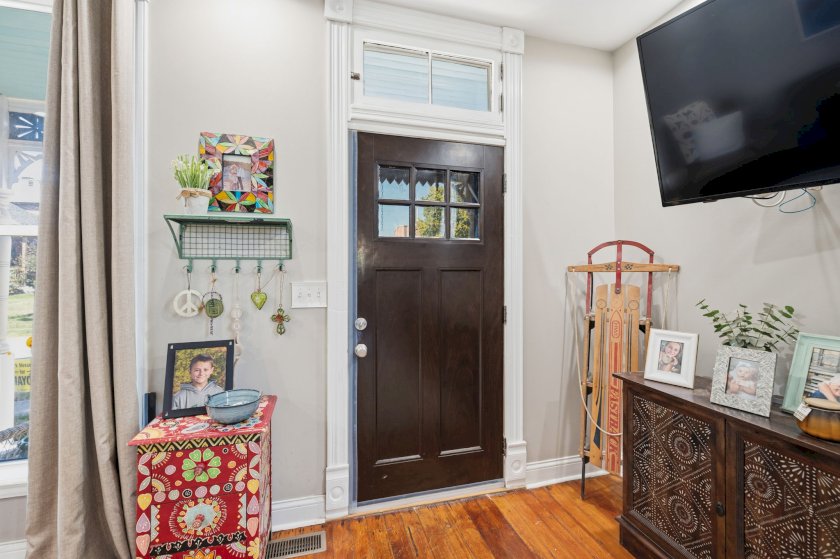 5 Retreat St
