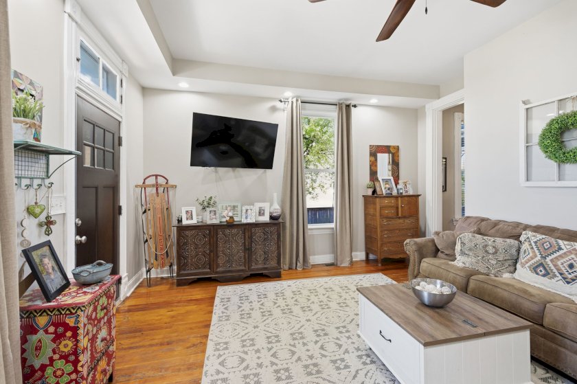 5 Retreat St