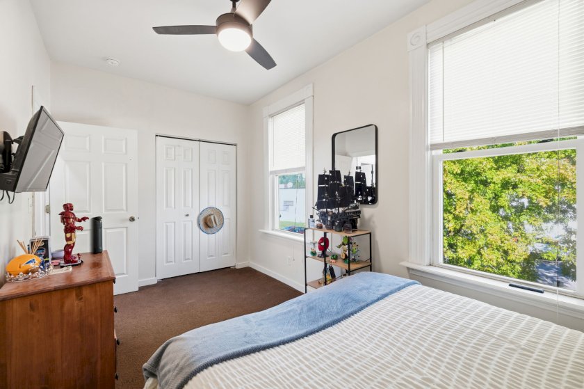 5 Retreat St