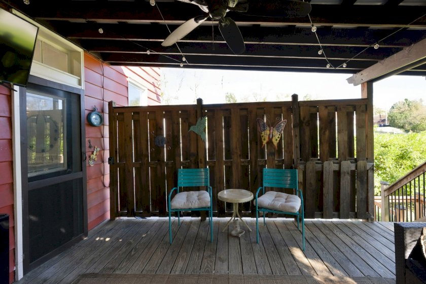 5 Retreat St