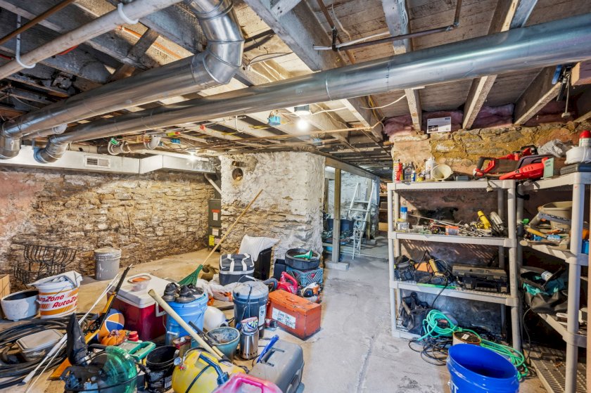 5 Retreat St