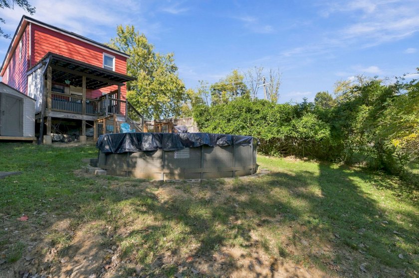 5 Retreat St
