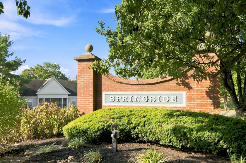 502 Brookstone Ln