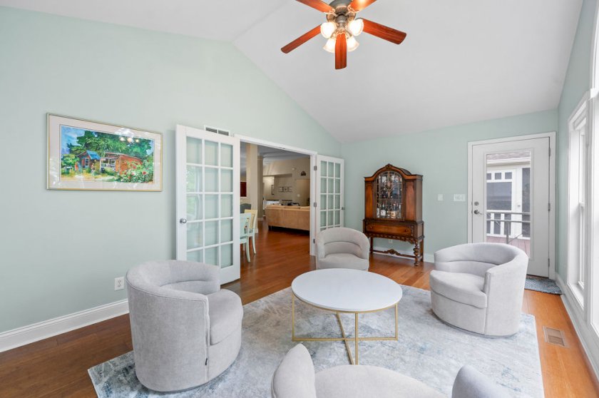 259 Ridgepointe Dr