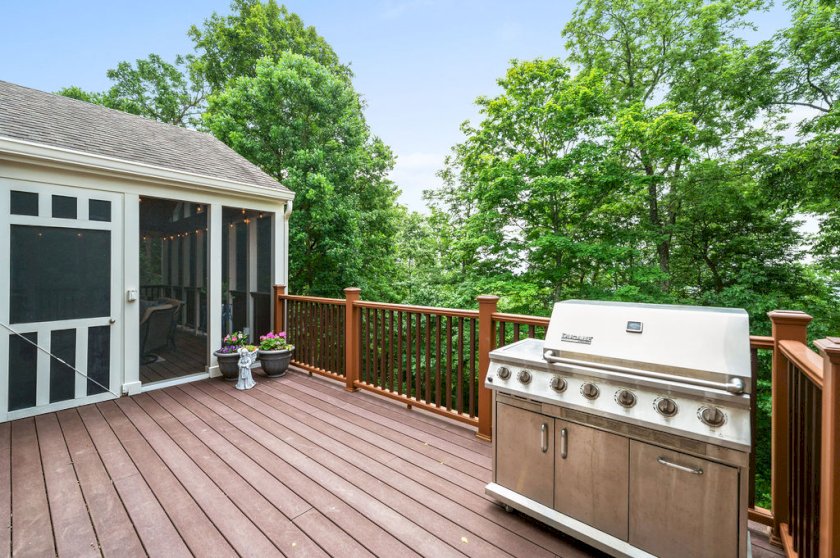 259 Ridgepointe Dr