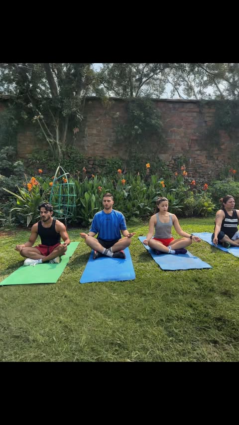 Saved public reels media preview 5 from @aliaabhatt snapshot