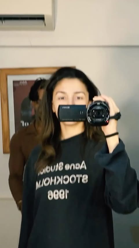 Saved public reels media preview 7 from @aliaabhatt snapshot