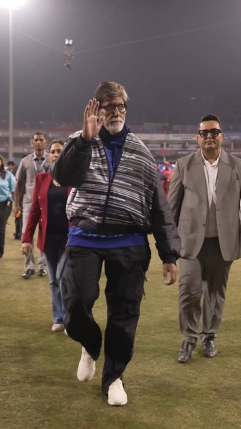 Saved public reels media preview 9 from @amitabhbachchan snapshot