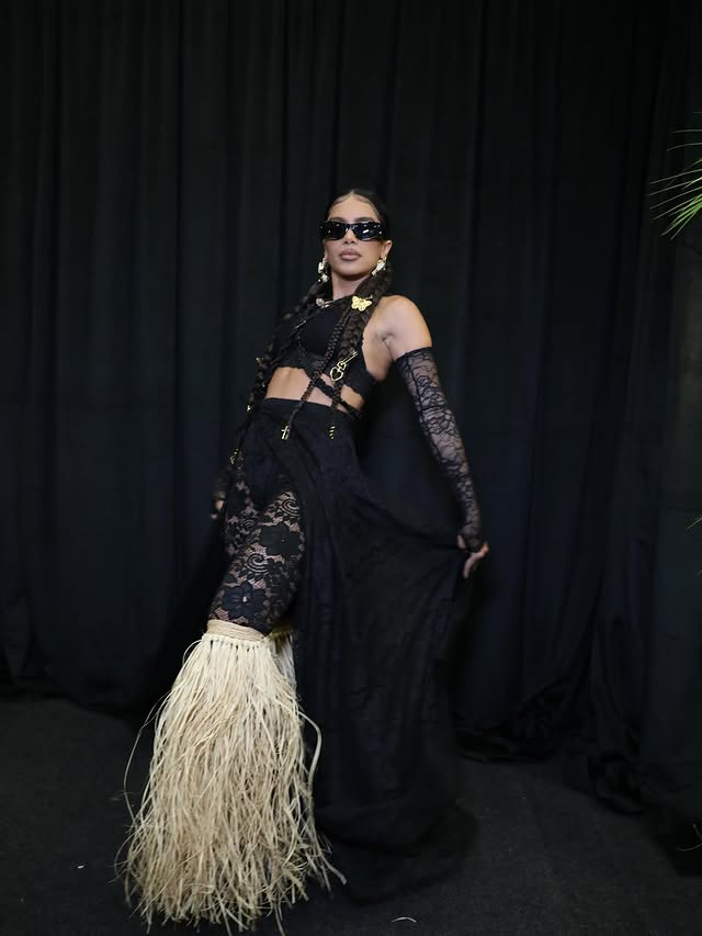 Saved public post media preview 4 from @anitta snapshot