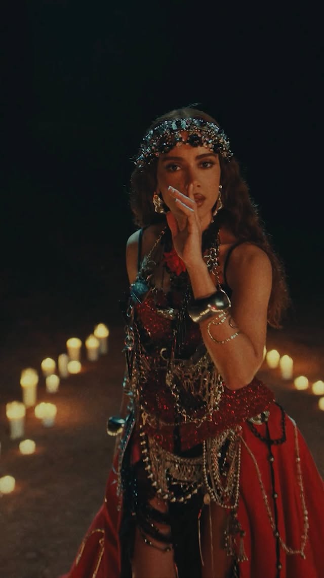 Saved public post media preview 7 from @anitta snapshot