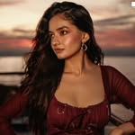 Saved public highlight cover 6 for @anushkasen0408