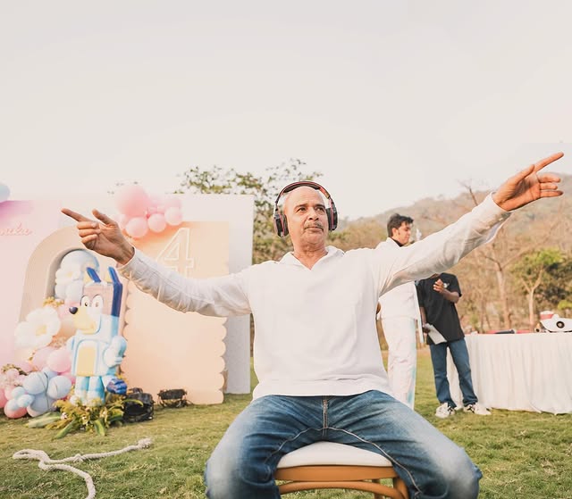 Saved public post media preview 5 from @anushkasharma snapshot