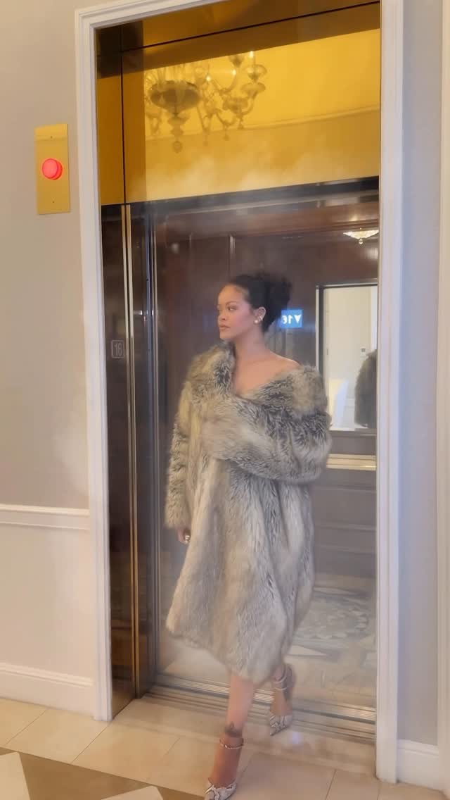 Saved public post media preview 6 from @badgalriri snapshot