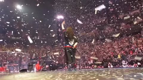 Saved public reels media preview 5 from @billieeilish snapshot