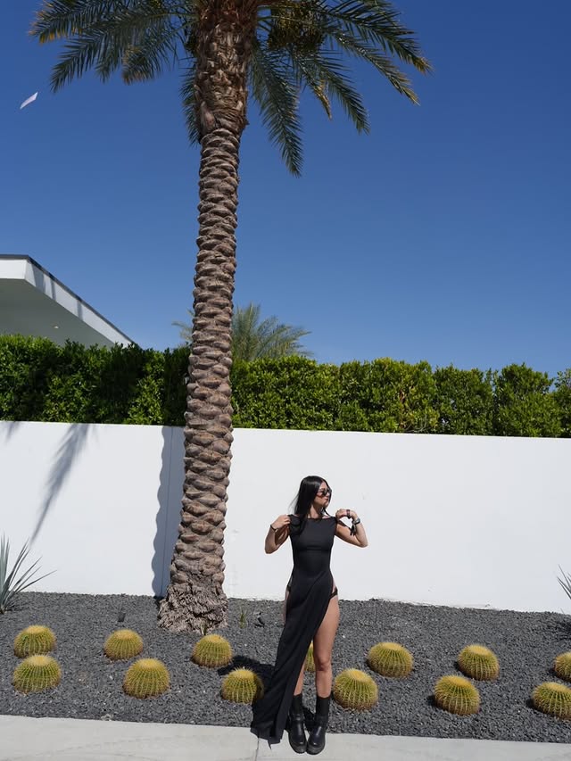 Saved public post media preview 3 from @charlidamelio snapshot