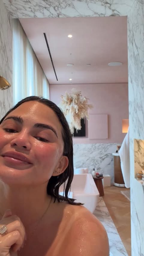 Saved public reels media preview 5 from @chrissyteigen snapshot