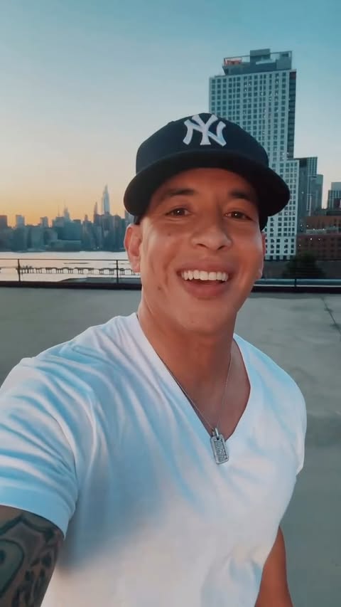 Saved public reels media preview 5 from @daddyyankee snapshot