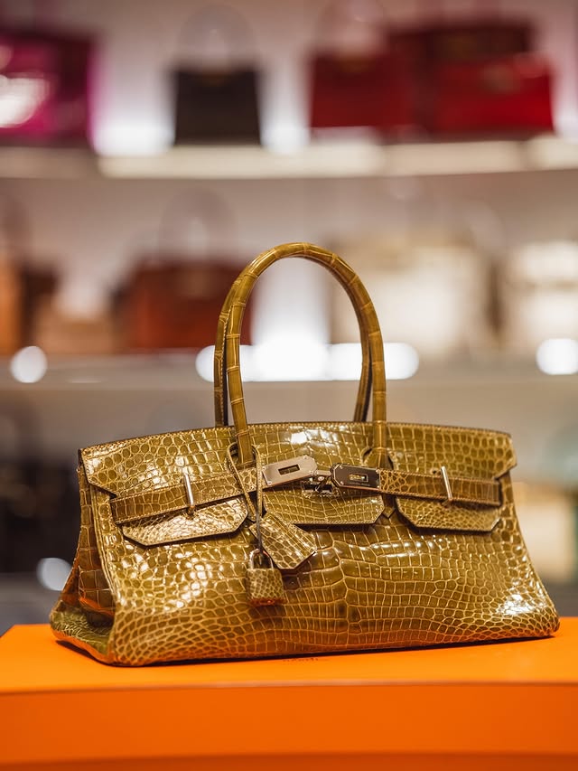 Saved public post media preview 3 from @georginagio snapshot