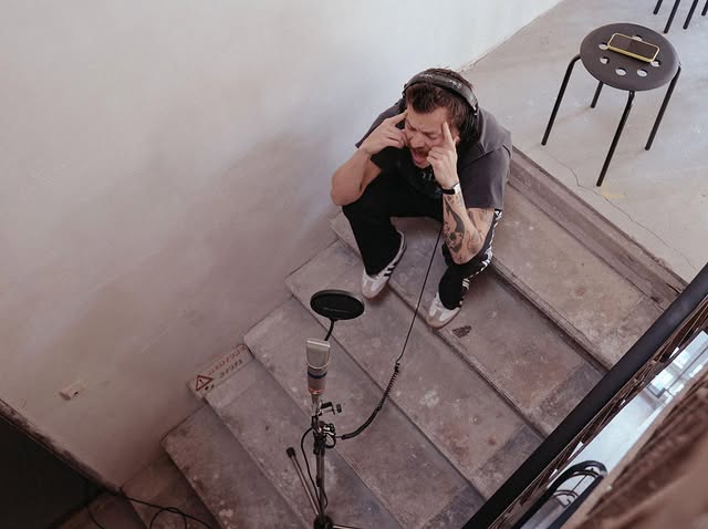 Saved public post media preview 3 from @harrystyles snapshot