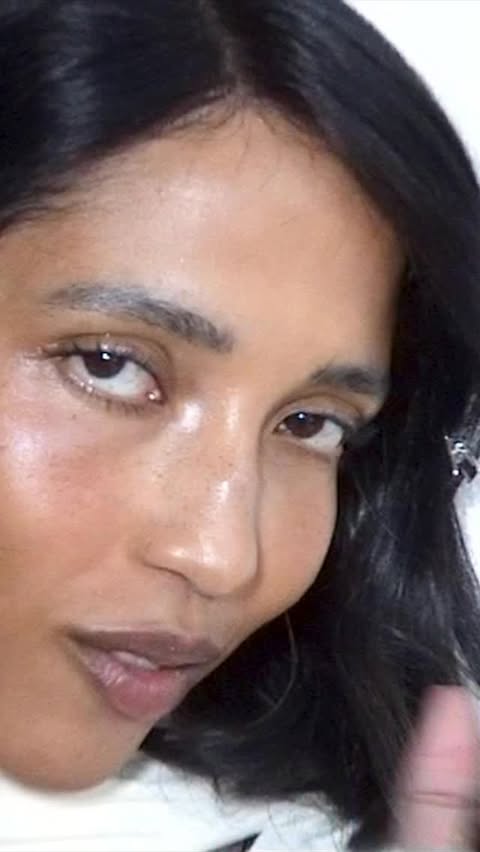 Saved public reels media preview 1 from @hm snapshot