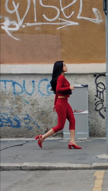 Saved public reels media preview 9 from @iambeckyg snapshot