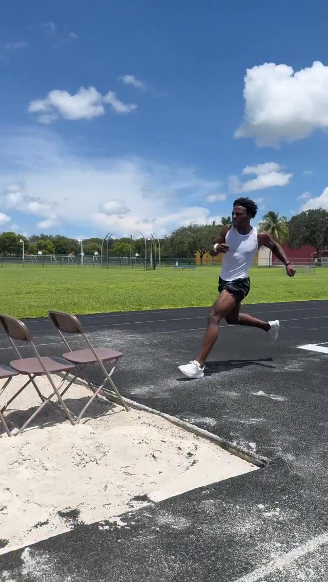 Saved public post media preview 9 from @ishowspeed snapshot