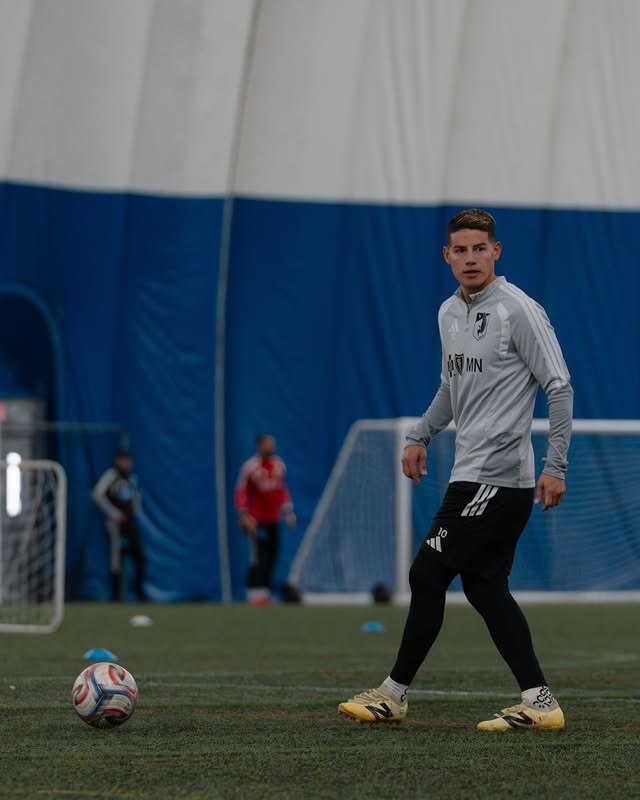 Saved public post media preview 4 from @jamesrodriguez10 snapshot