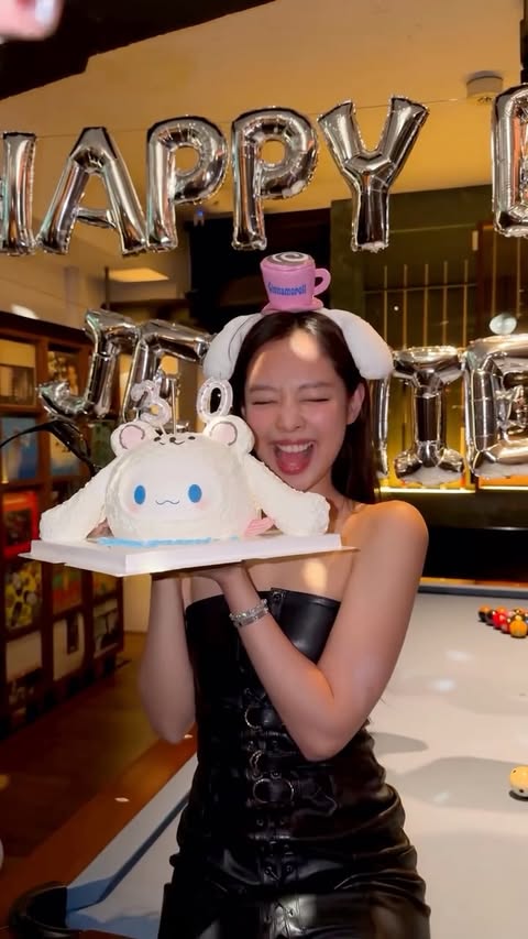 Saved public reels media preview 1 from @jennierubyjane snapshot