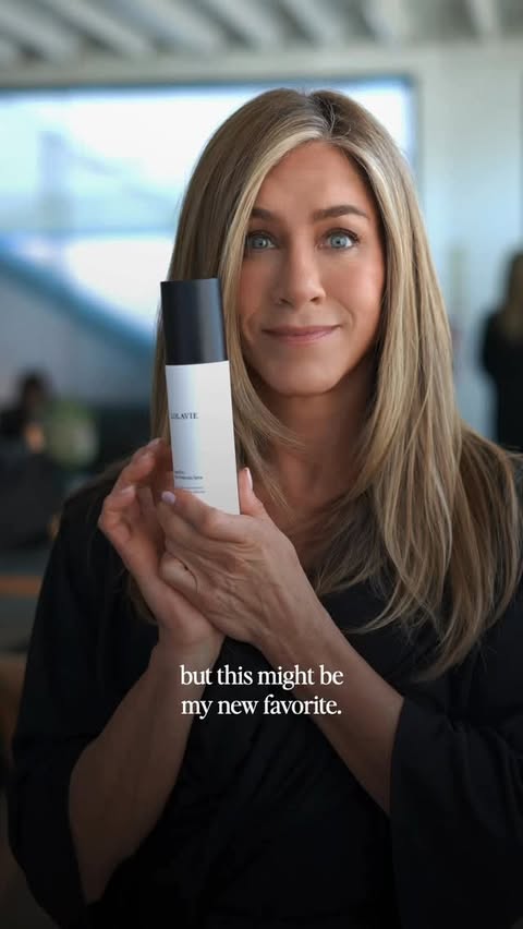 Saved public reels media preview 4 from @jenniferaniston snapshot