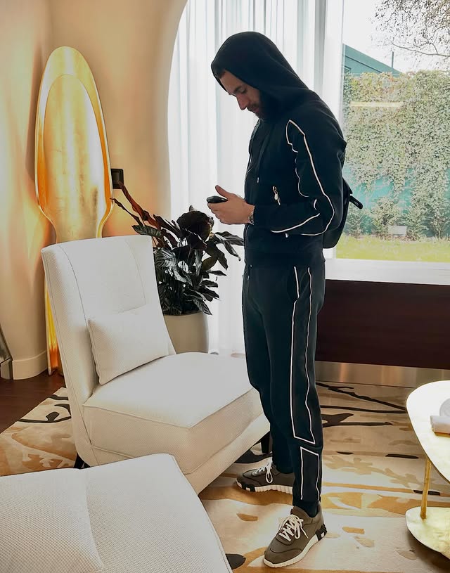 Saved public post media preview 9 from @karimbenzema snapshot