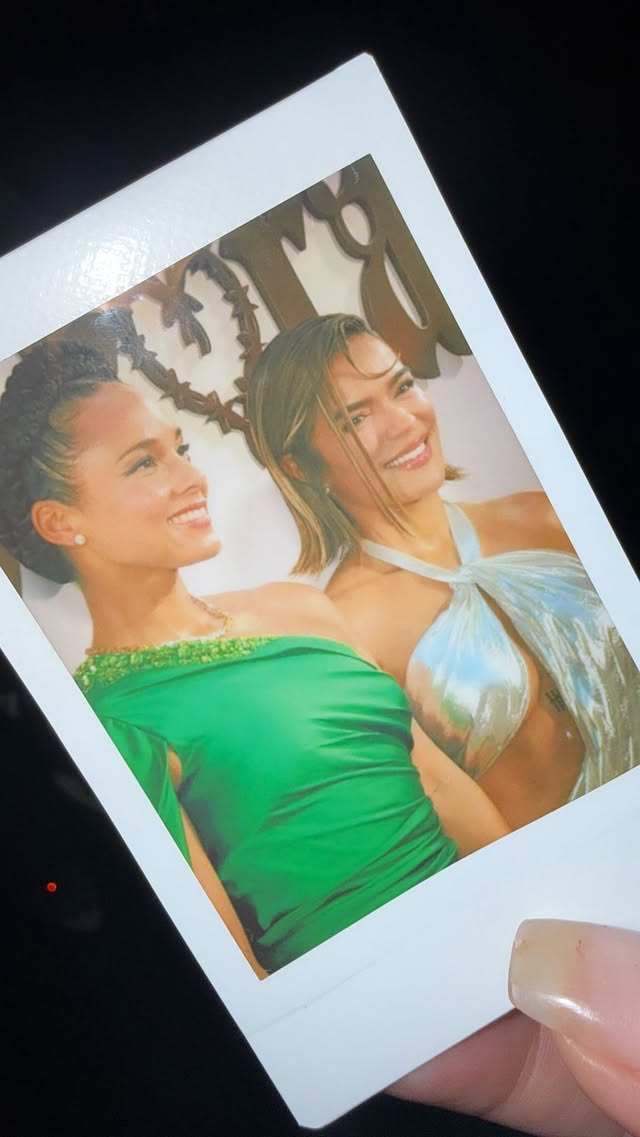 Saved public post media preview 6 from @karolg snapshot