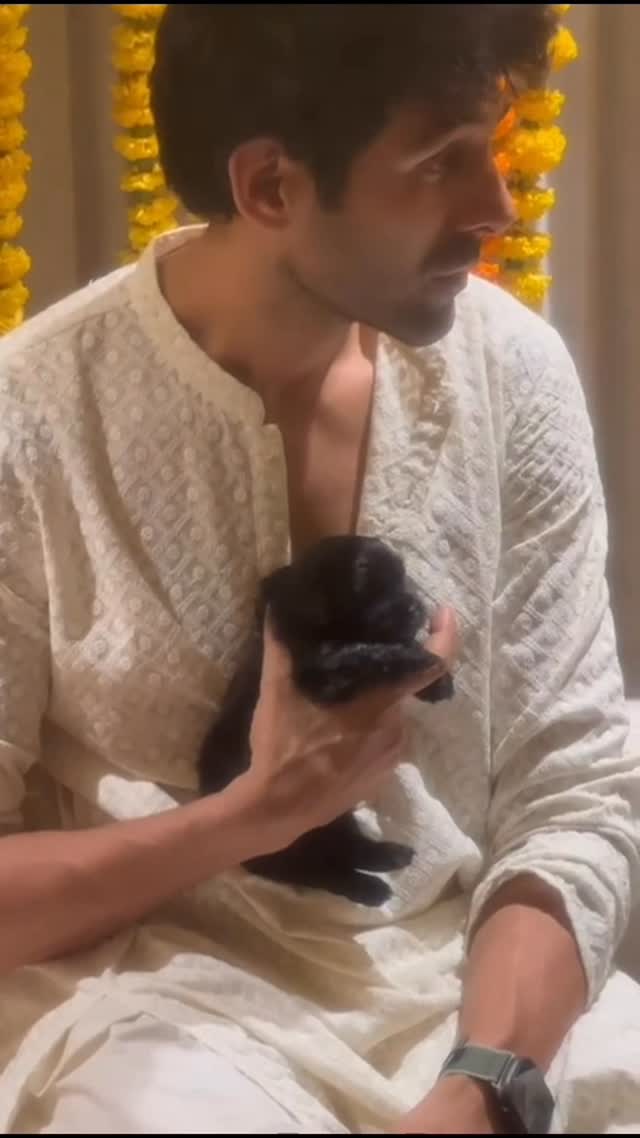 Saved public post media preview 3 from @kartikaaryan snapshot