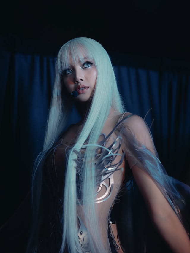 Saved public post media preview 1 from @lalalalisa_m snapshot