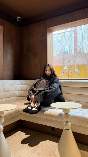 Saved public reels media preview 6 from @lalalalisa_m snapshot