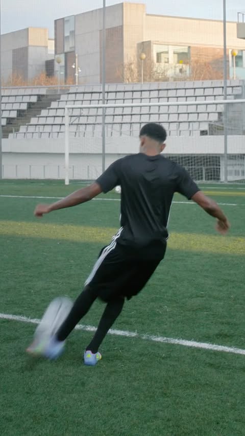 Saved public reels media preview 7 from @lamineyamal snapshot