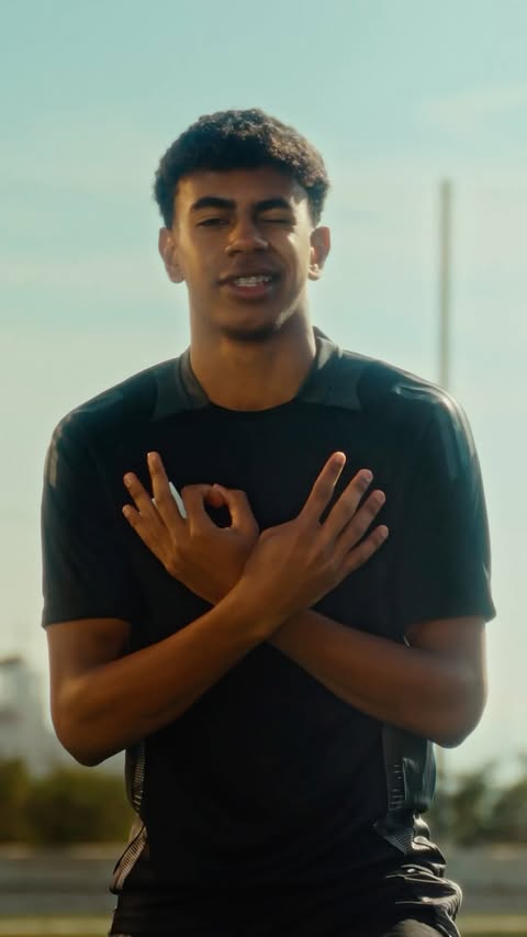 Saved public reels media preview 9 from @lamineyamal snapshot