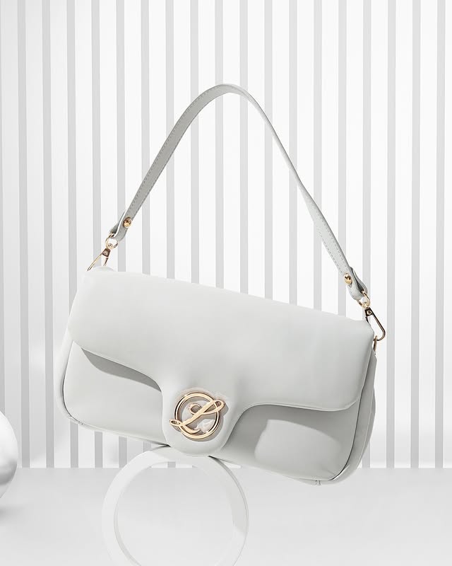 Saved public post media preview 8 from @laudyacynthiabella snapshot