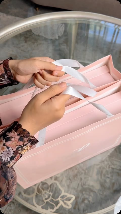 Saved public reels media preview 6 from @laudyacynthiabella snapshot