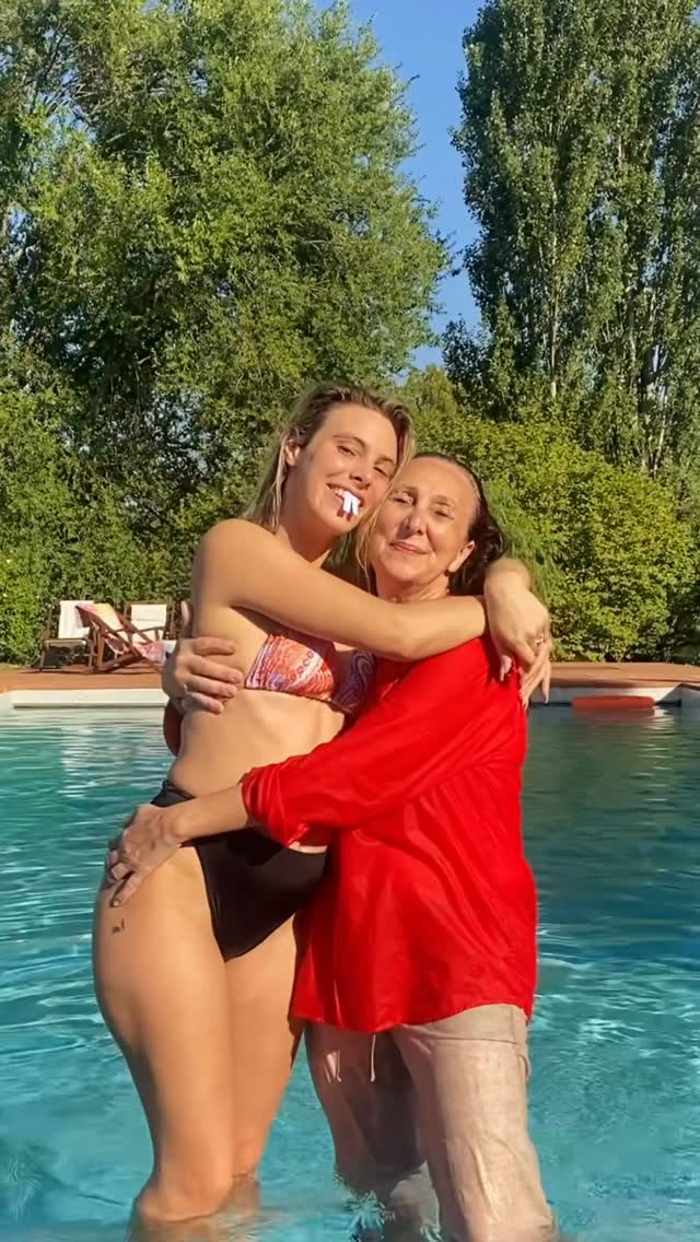 Saved public post media preview 2 from @lelepons snapshot