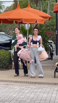 Saved public reels media preview 7 from @lelepons snapshot