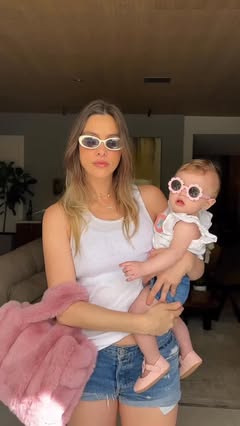 Saved public reels media preview 8 from @lelepons snapshot