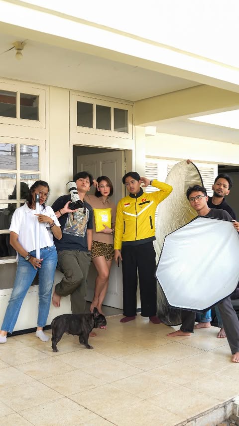 Saved public reels media preview 9 from @lunamaya snapshot