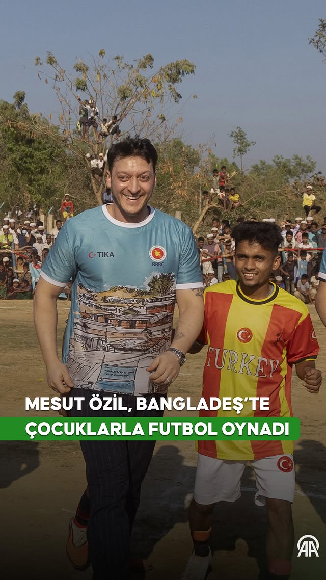 Saved public post media preview 8 from @m10_official snapshot